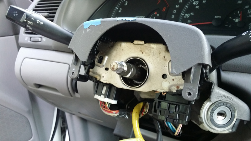 Illustration for article titled How To Fix Your Airbag Light Without Having It Blow Up In Your Face